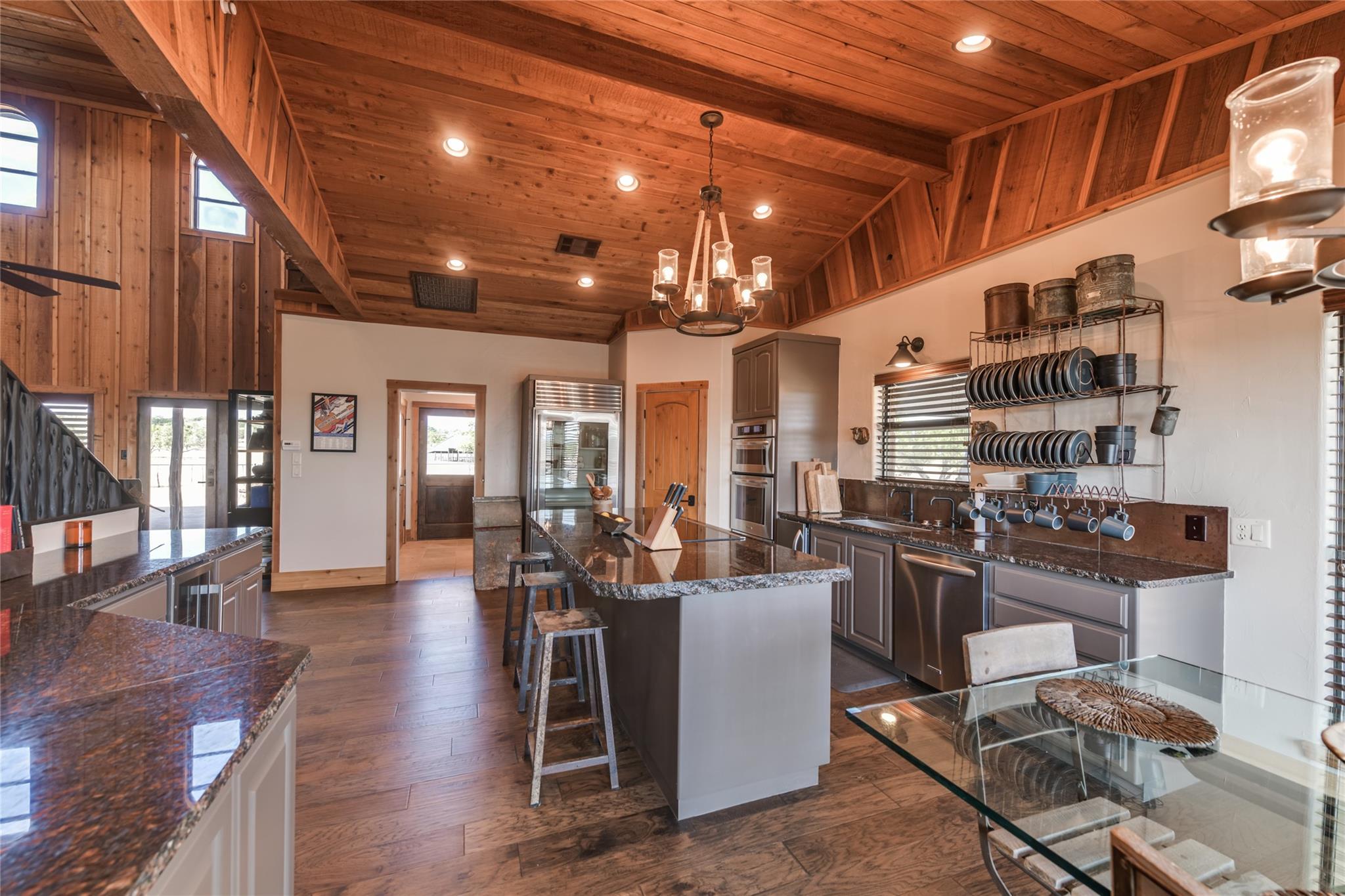 3019 S Highway 16 Llano TX 78643