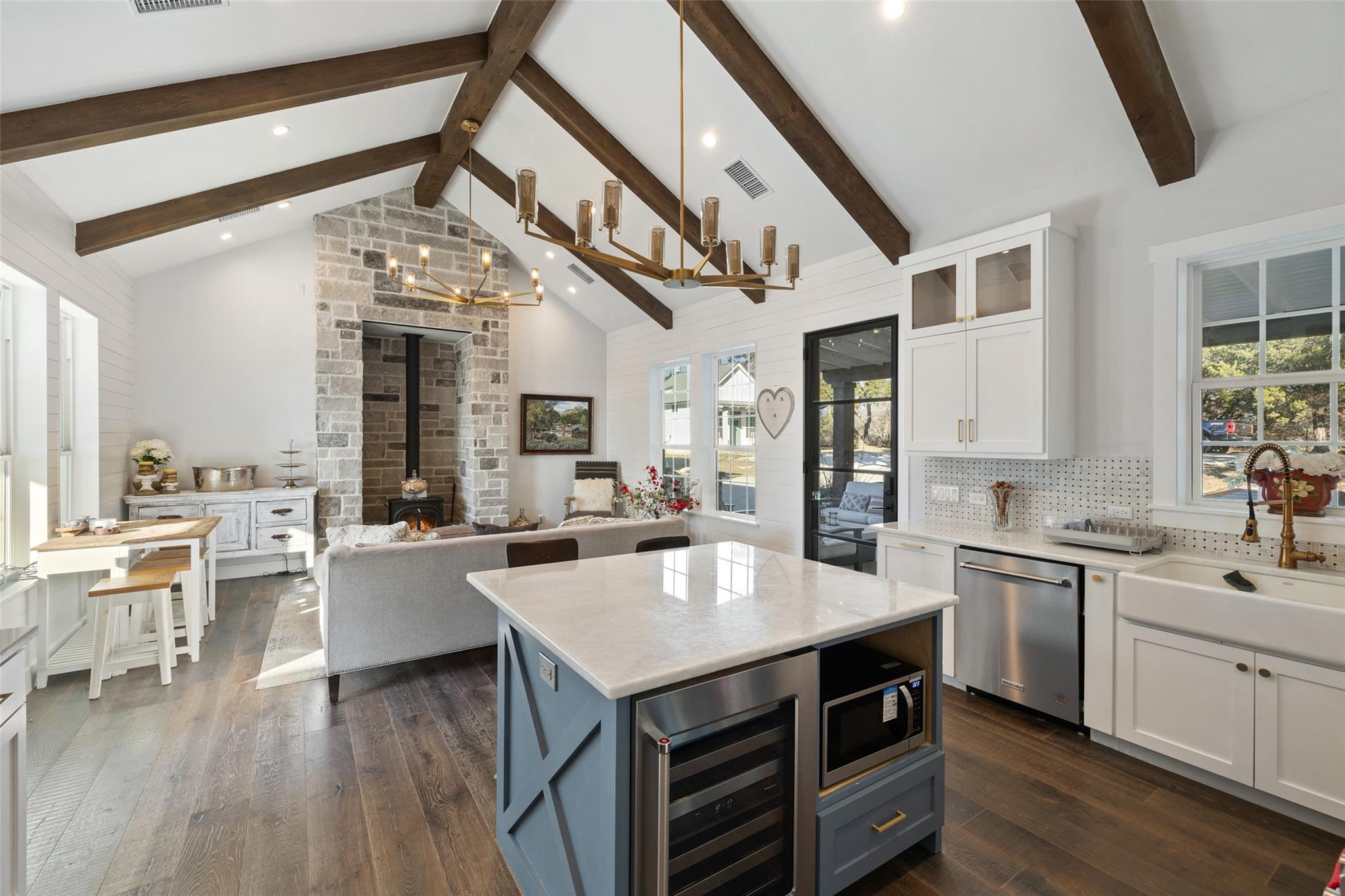 810 Kothmann Road Dripping Springs TX 78620