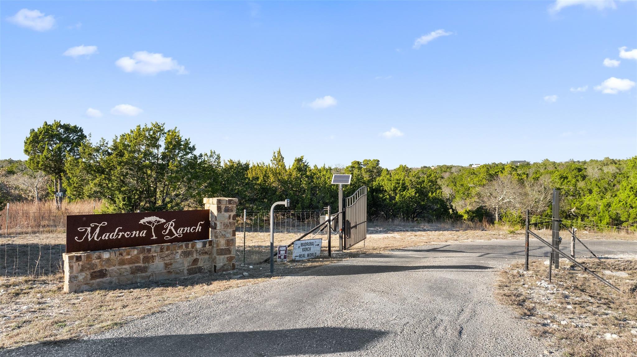 810 Kothmann Road Dripping Springs TX 78620