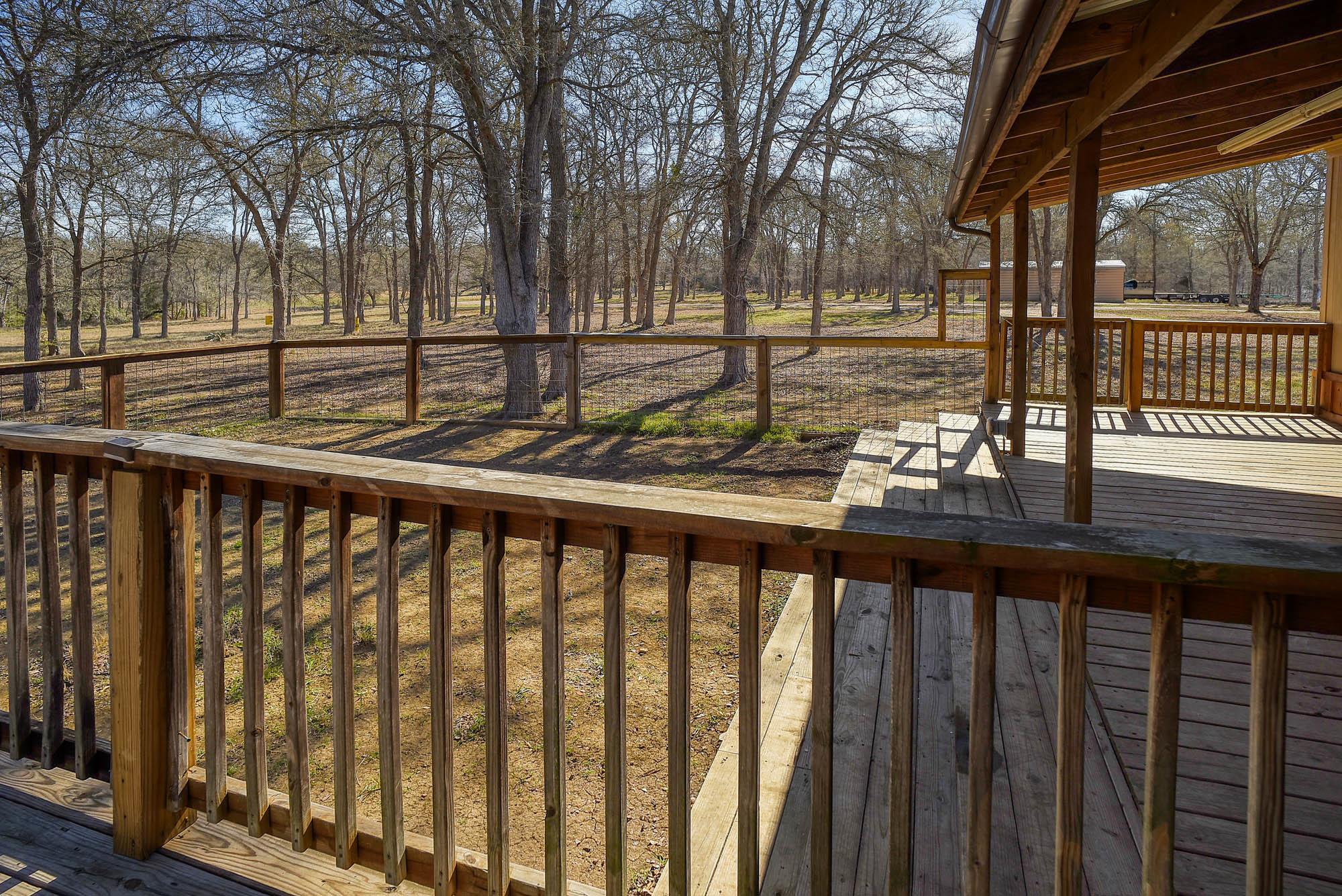 1675 Watterson Road Red Rock TX 78662