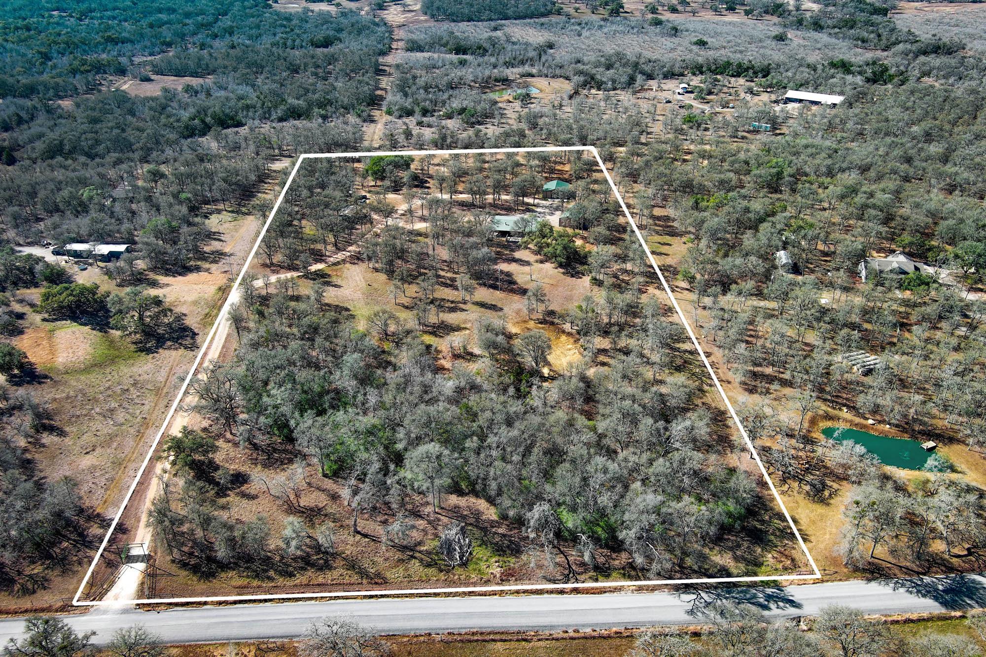 1675 Watterson Road Red Rock TX 78662