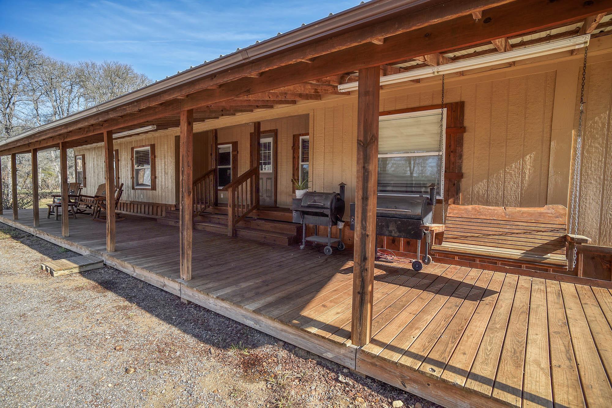 1675 Watterson Road Red Rock TX 78662