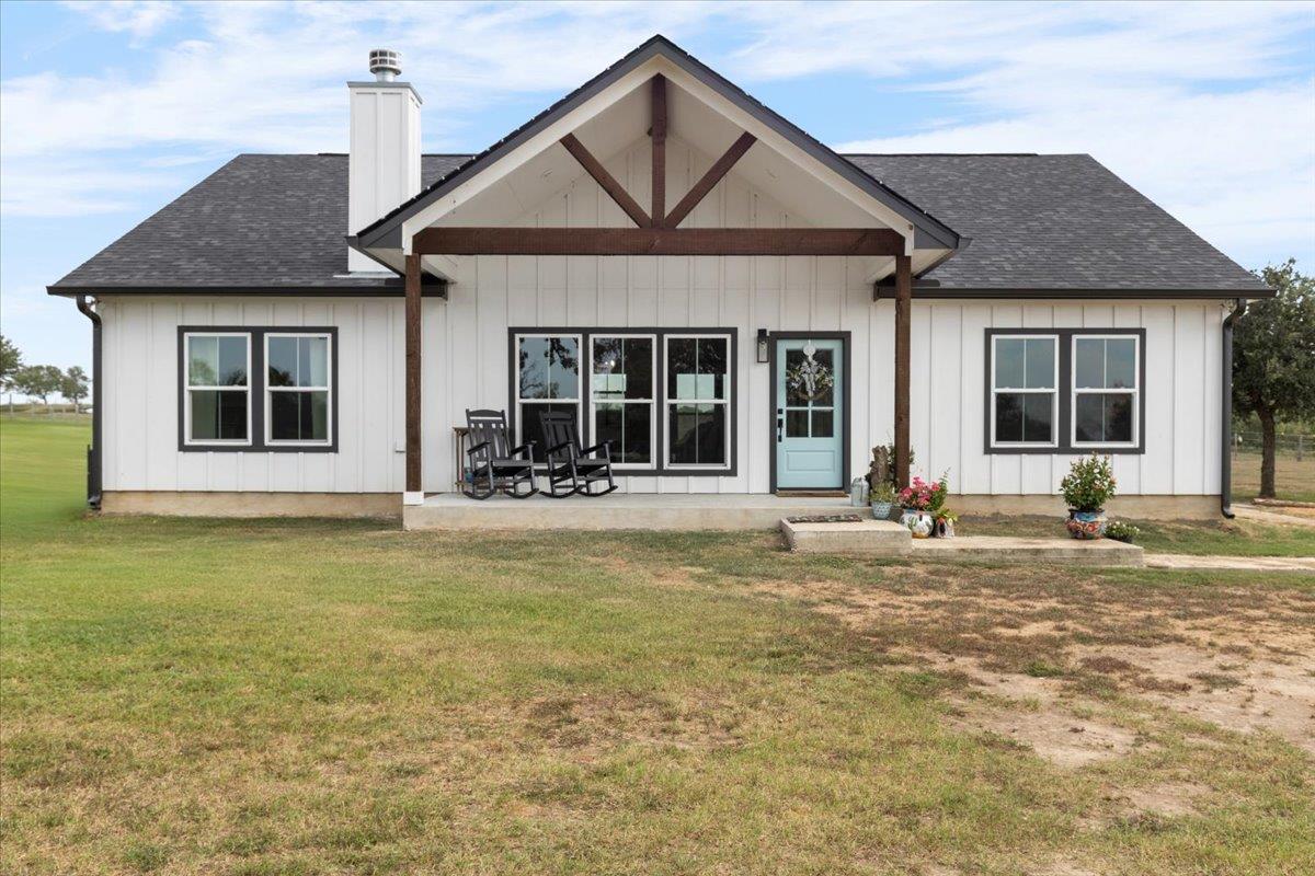 3389 Sparta Field Road Waelder TX 78959