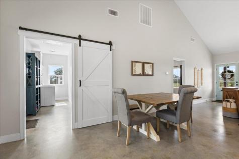 3389 Sparta Field Road Waelder TX 78959
