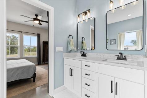 3389 Sparta Field Road Waelder TX 78959