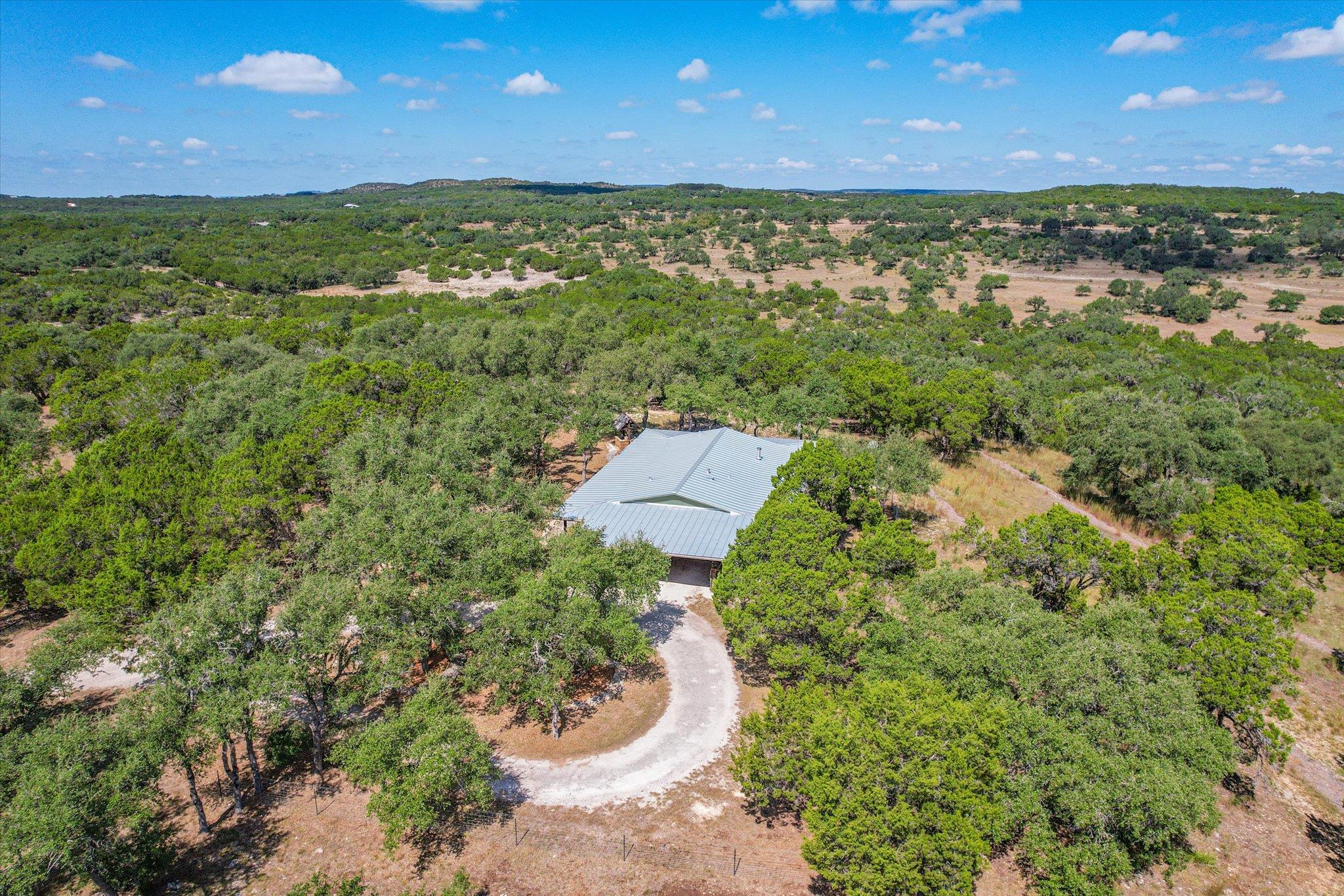 900 Longhorn Trail Wimberley TX 78676