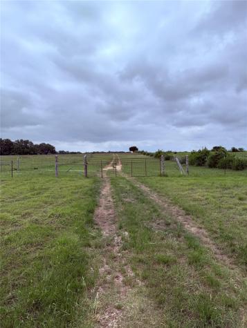 5341 Cr 236 Liberty Hill TX 78642