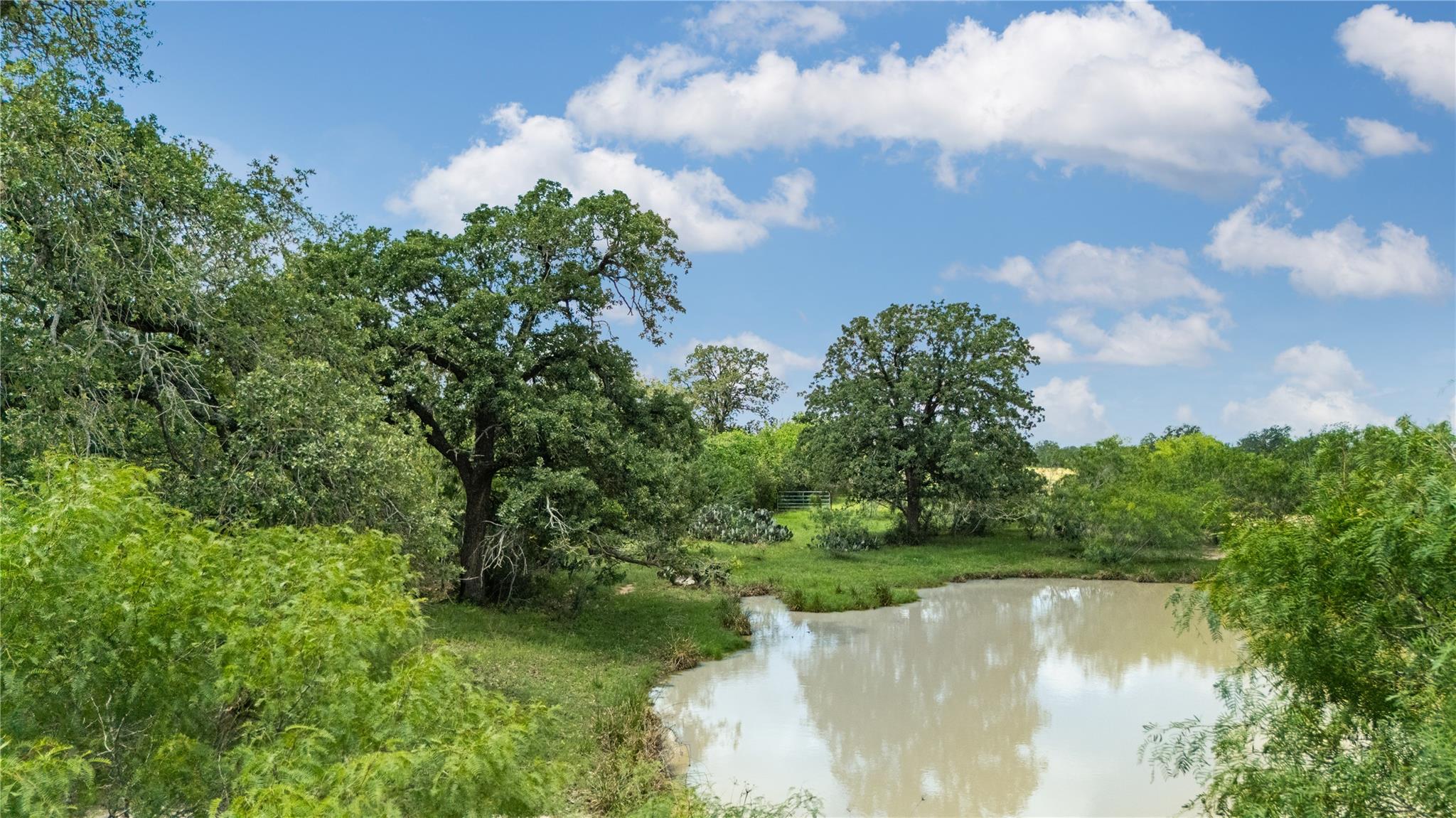 2612 Roosevelt Drive Kingsbury TX 78638