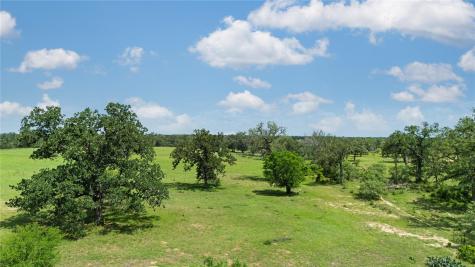2612 Roosevelt Drive Kingsbury TX 78638