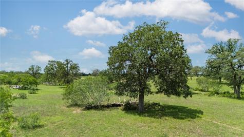2612 Roosevelt Drive Kingsbury TX 78638