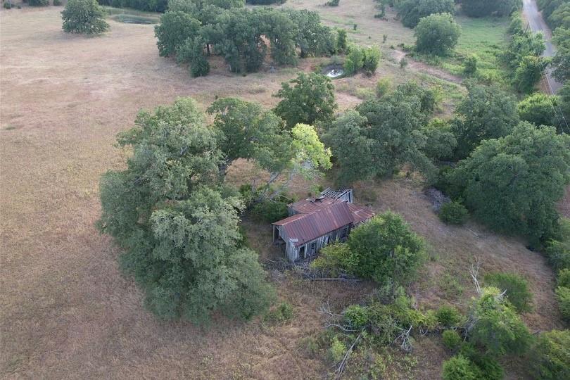 2542 County Road 306 Lexington TX 78947