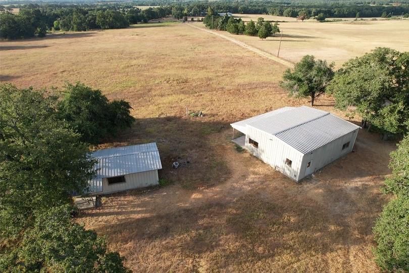 2542 County Road 306 Lexington TX 78947