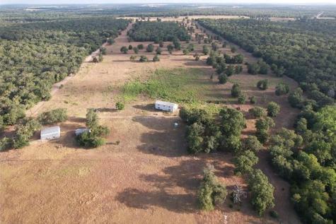 2542 County Road 306 Lexington TX 78947