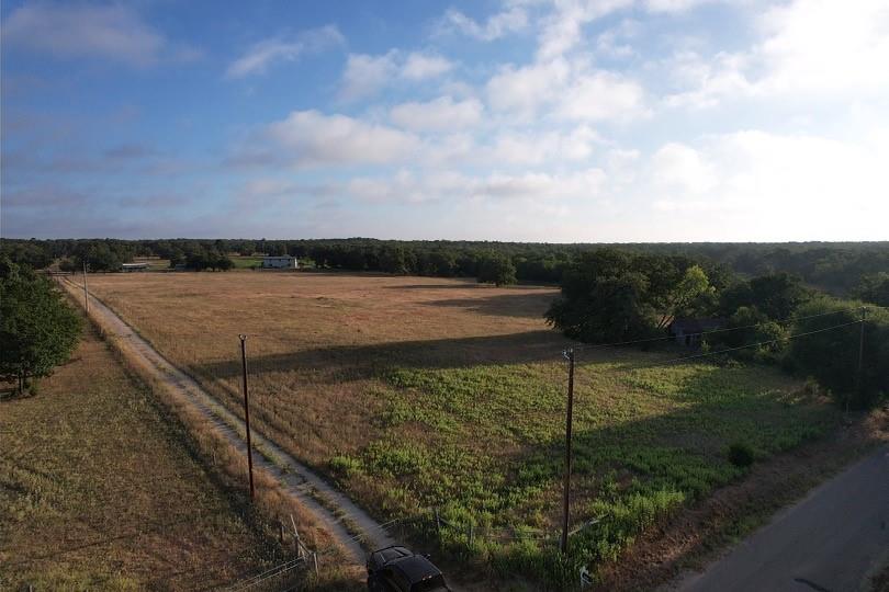 2542 County Road 306 Lexington TX 78947