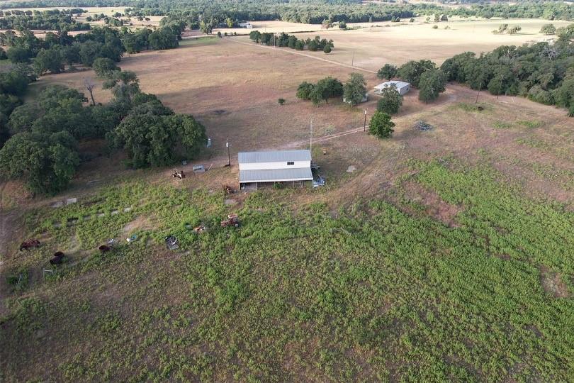 2542 County Road 306 Lexington TX 78947
