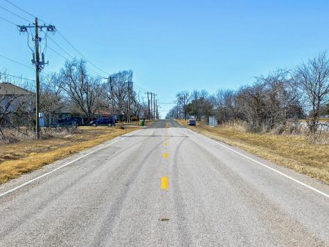 1015 E Main Street Troy TX 76579