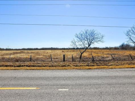 1015 E Main Street Troy TX 76579
