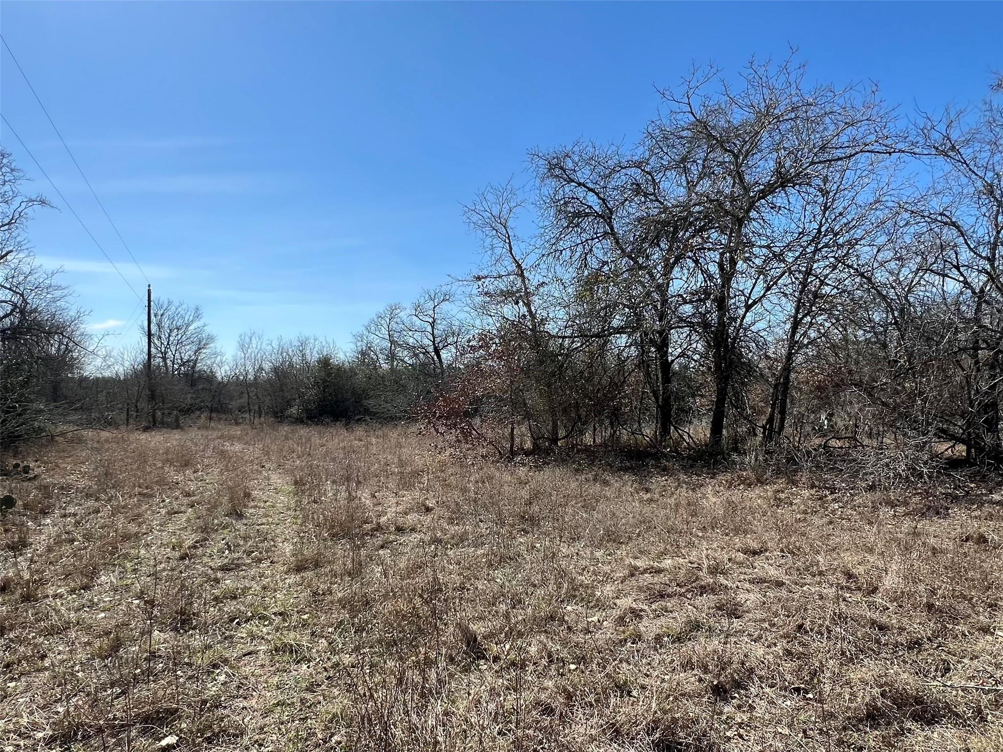 - S Highway 183 Lockhart TX 78640