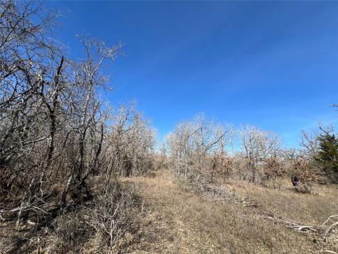 - S Highway 183 Lockhart TX 78640