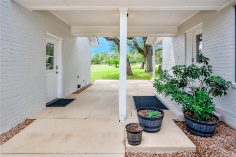 330 Live Oak Hills Court San Marcos TX 78666