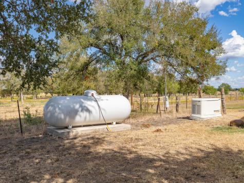 1801 County Road 470 Coupland TX 78615