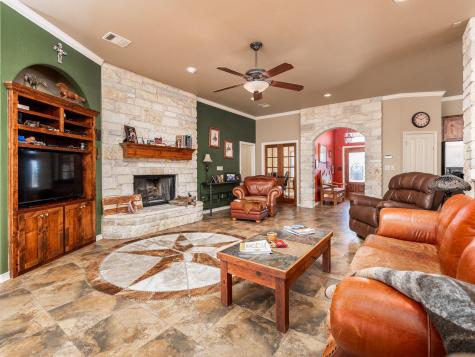 1801 County Road 470 Coupland TX 78615