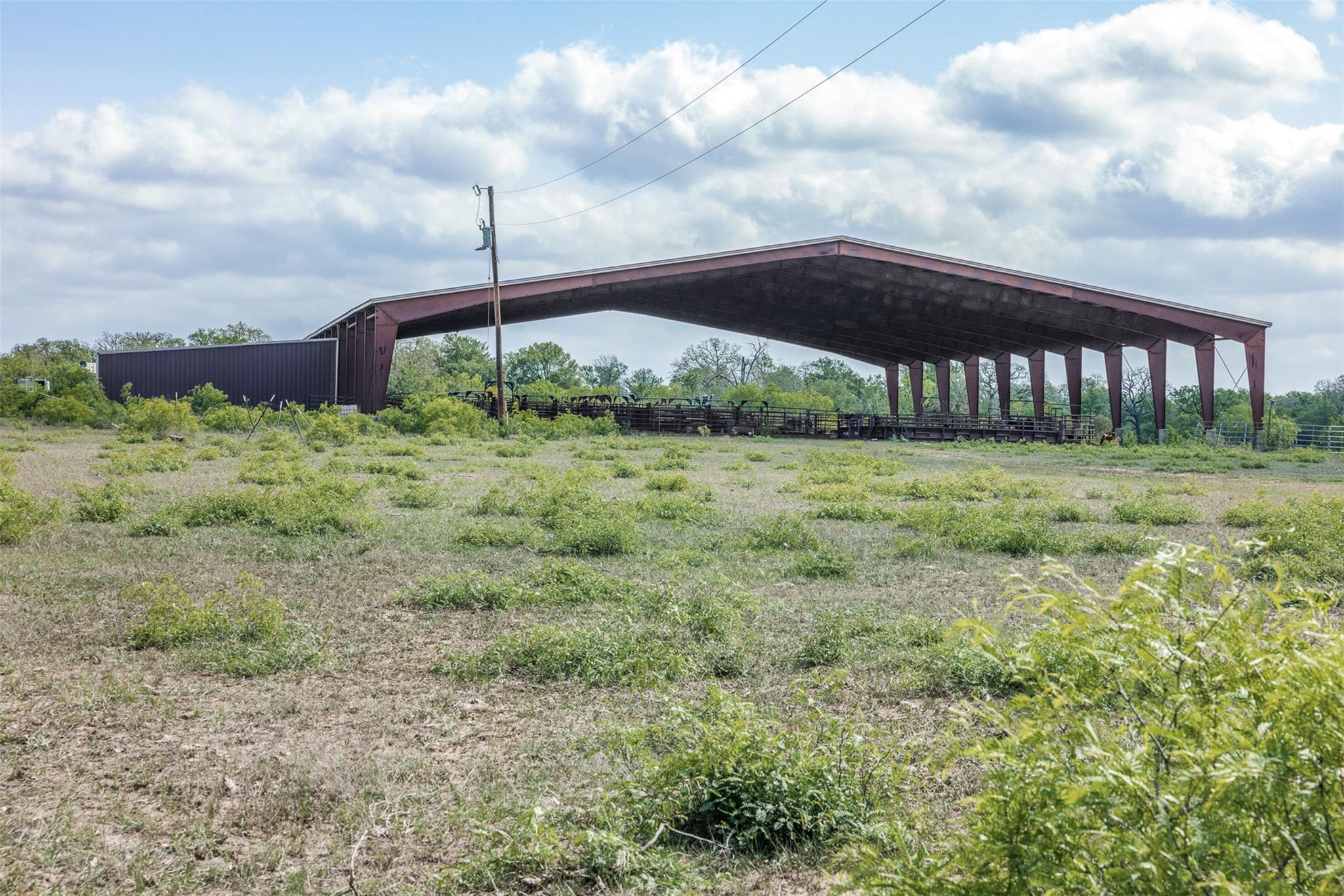 8519 State Park Road Lockhart TX 78644