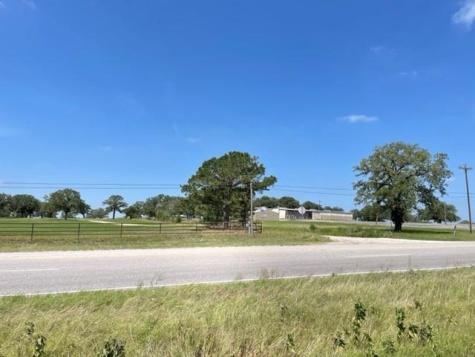1583 S Us Highway 77 Highway Giddings TX 78942