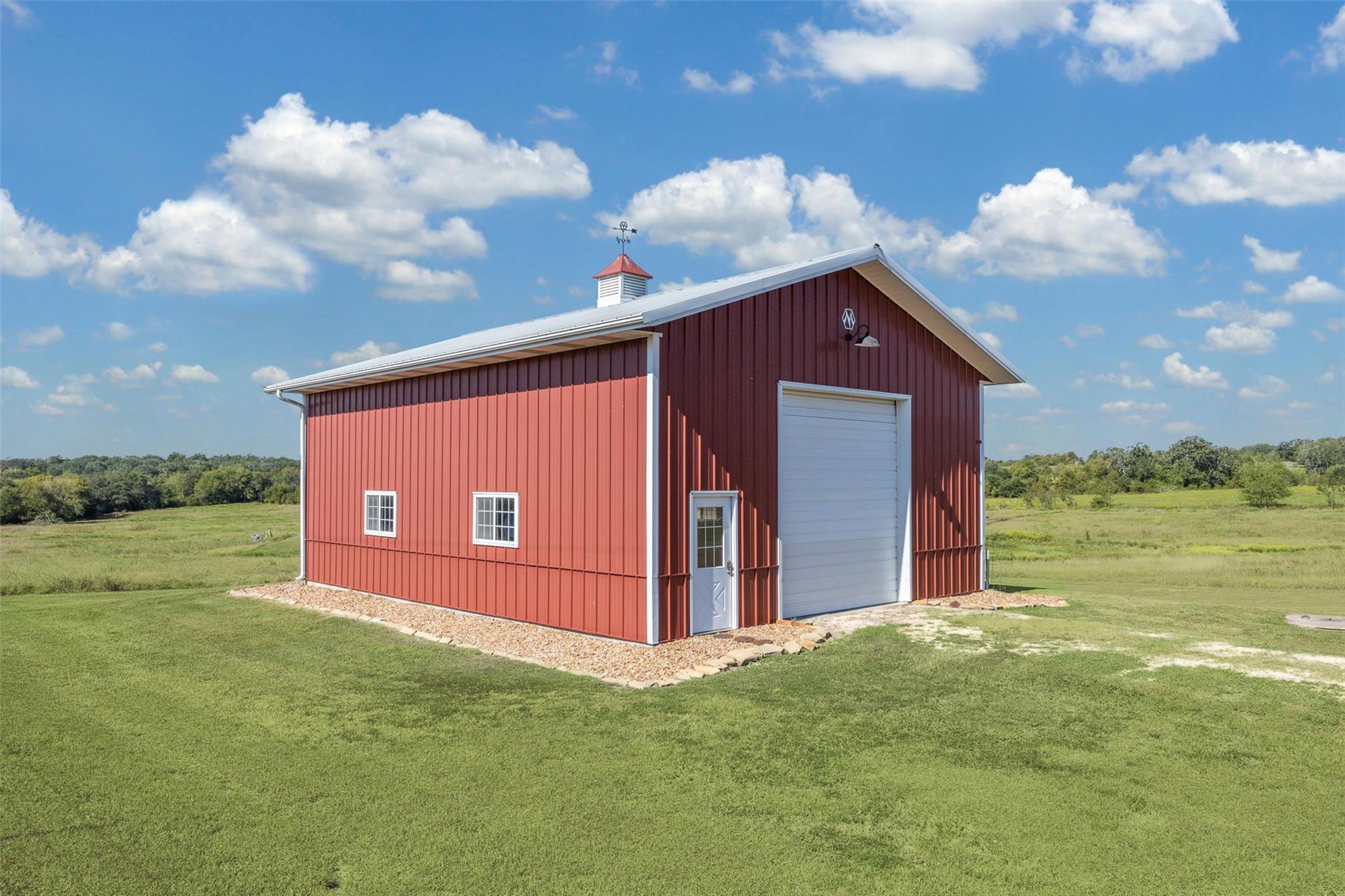 5100 Jaeger Road Burton TX 77835