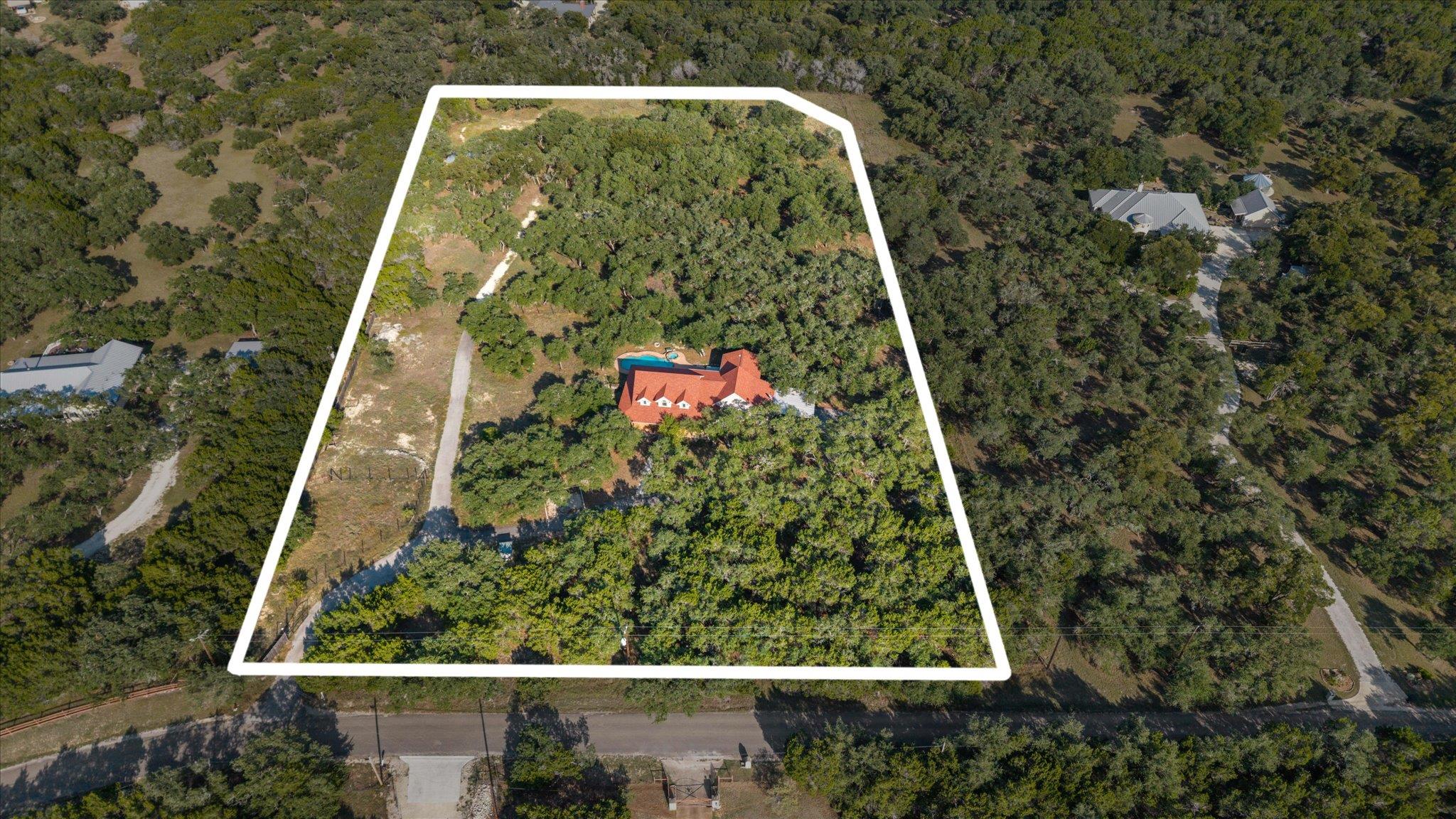 2471 Oak Run Drive Wimberley TX 78676