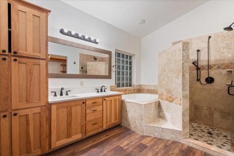 2471 Oak Run Drive Wimberley TX 78676