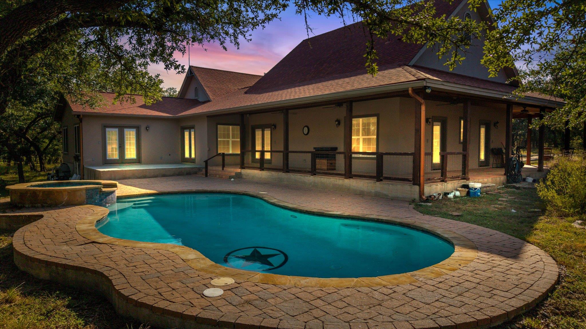 2471 Oak Run Drive Wimberley TX 78676