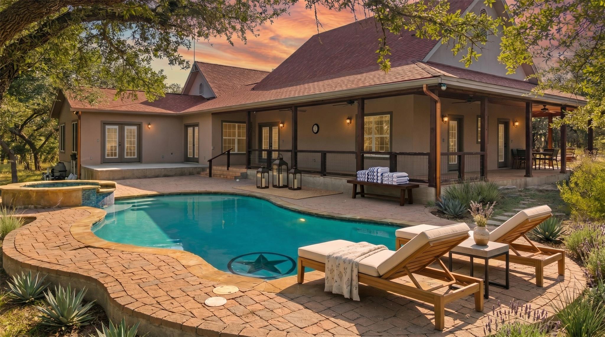 2471 Oak Run Drive Wimberley TX 78676