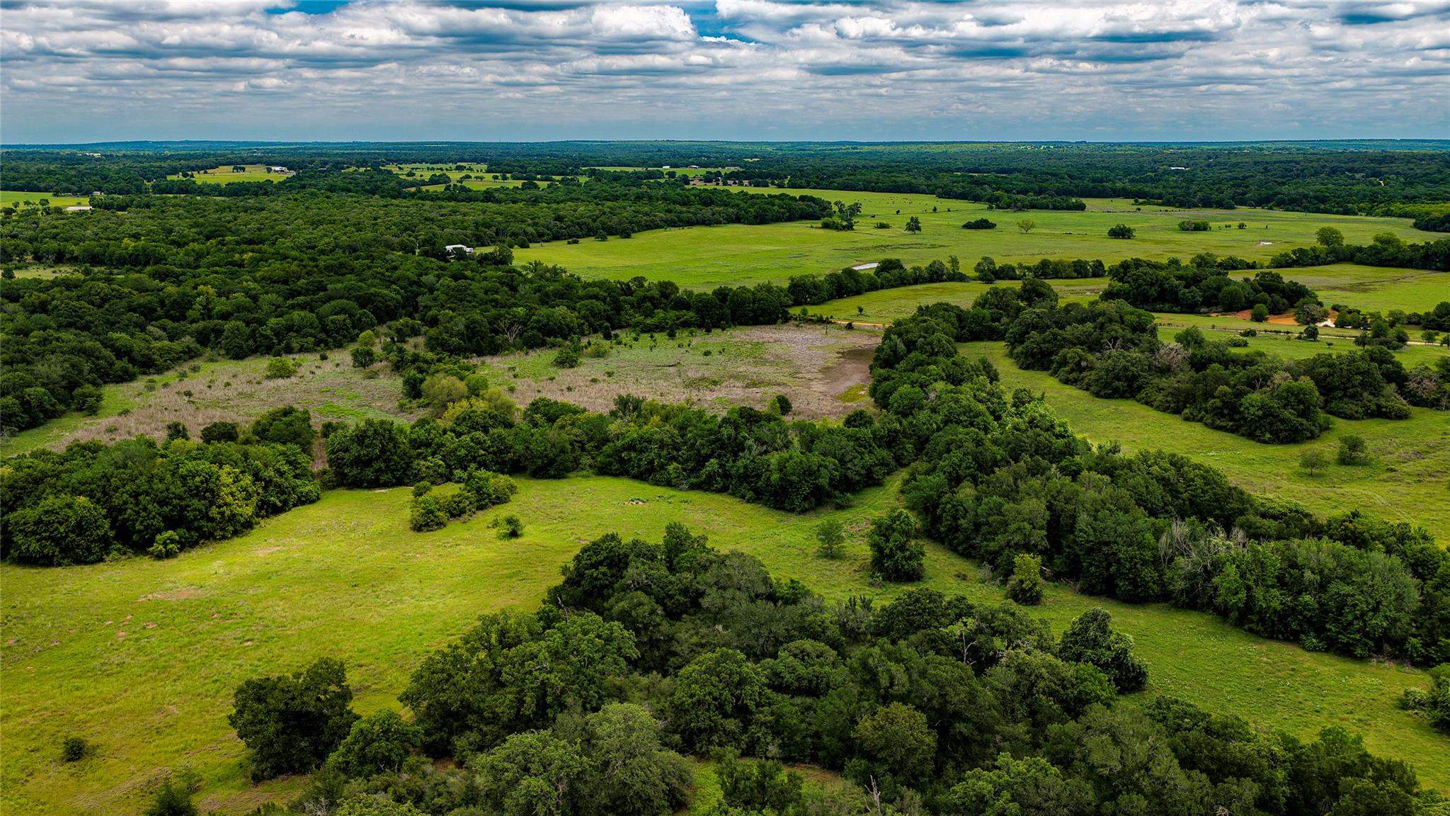 0000 Cr 413 Lexington TX 78947