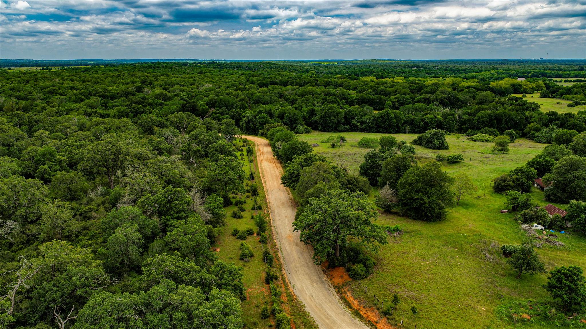 0000 Cr 413 Lexington TX 78947