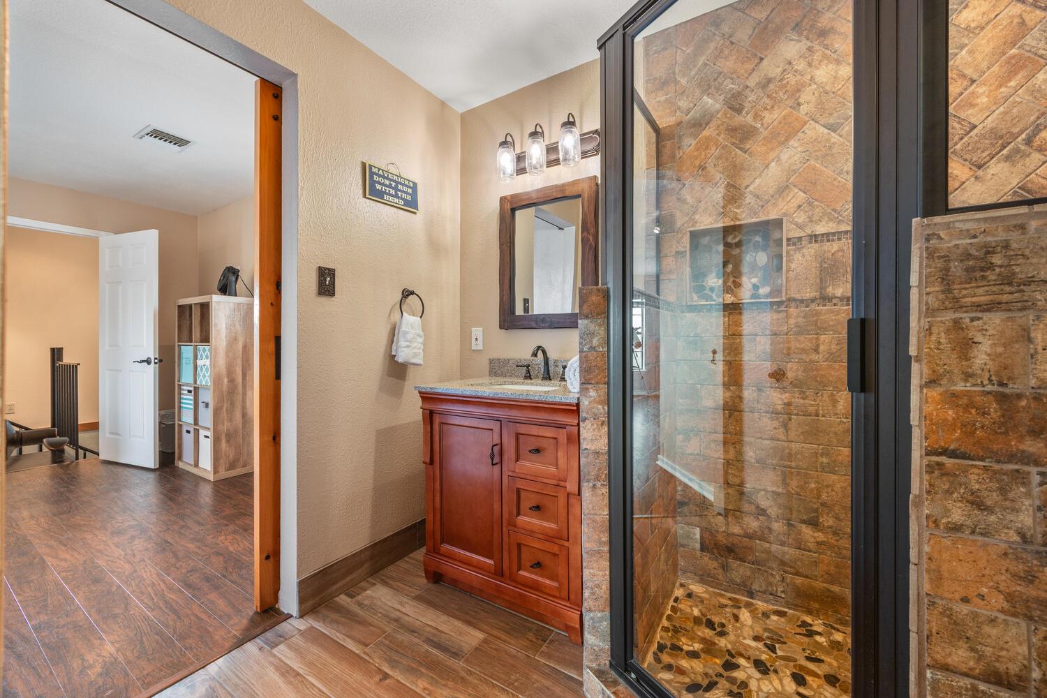 3487 Rust Spring Branch TX 78070