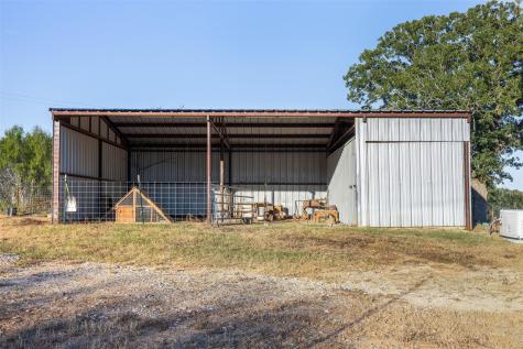 3270 Fm 671 Luling TX 78648