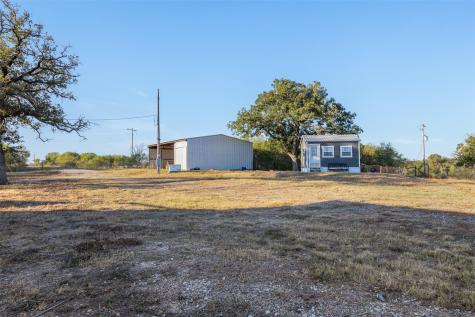 3270 Fm 671 Luling TX 78648