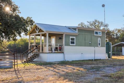 3270 Fm 671 Luling TX 78648