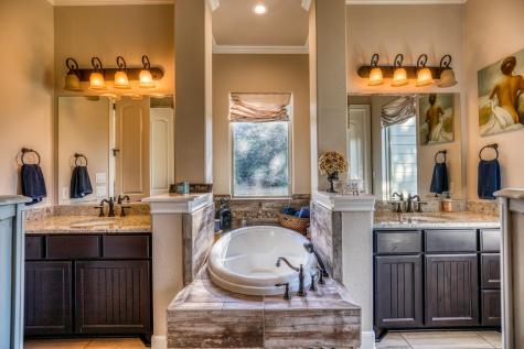 3336 County Road 326 Lexington TX 78947