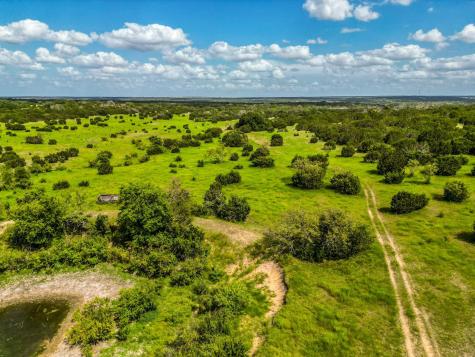 1220 County Road 225 Briggs TX 78608