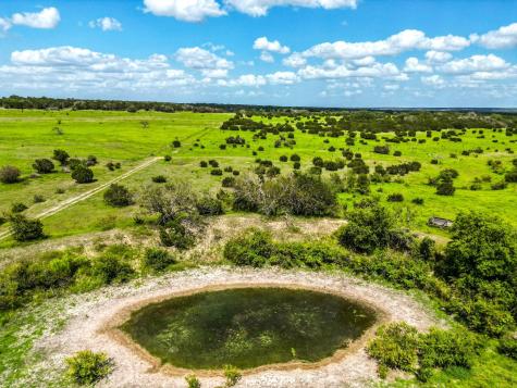 1220 County Road 225 Briggs TX 78608