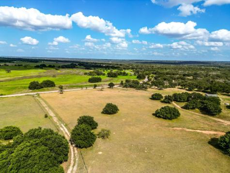 1220 County Road 225 Briggs TX 78608
