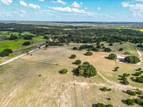 1220 County Road 225 Briggs TX 78608