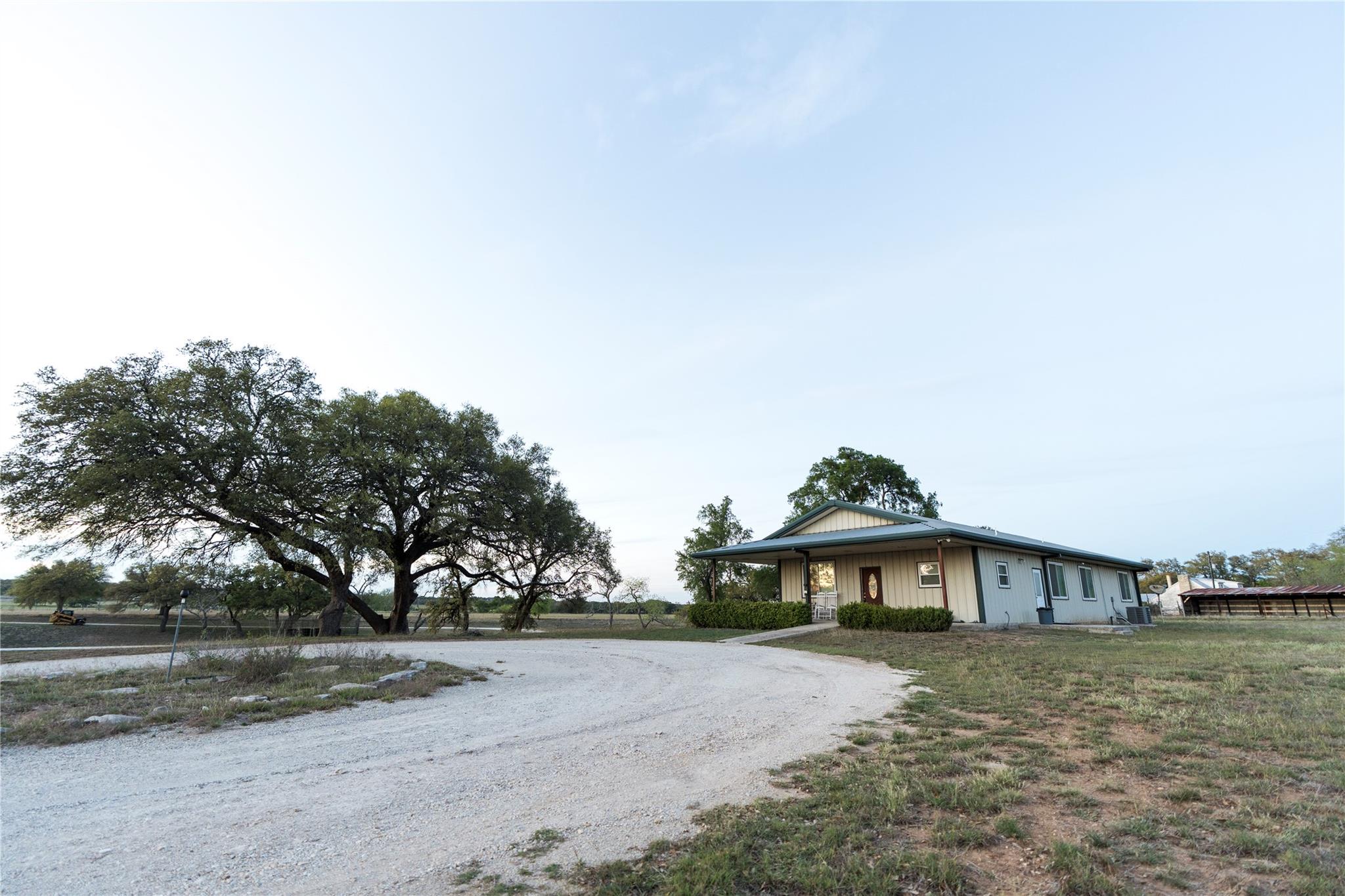 157 Chick Ranch Loop Blanco TX 78606