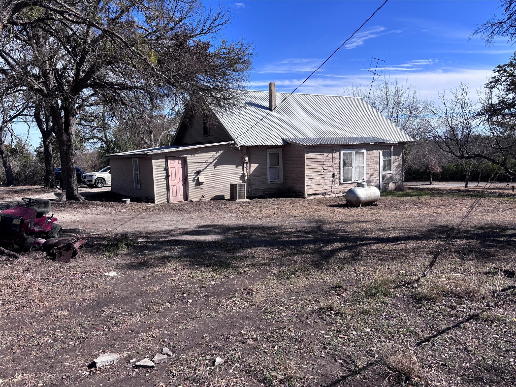 2150 County Road 153 Georgetown TX 78626