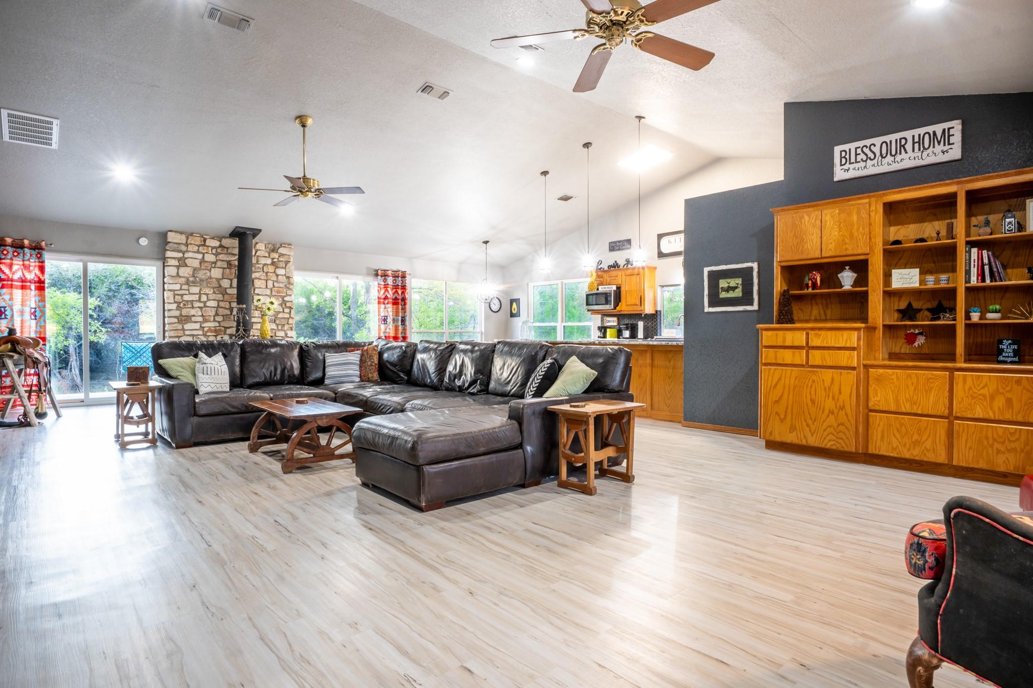 6234 S Fm 1174 Bertram TX 78605