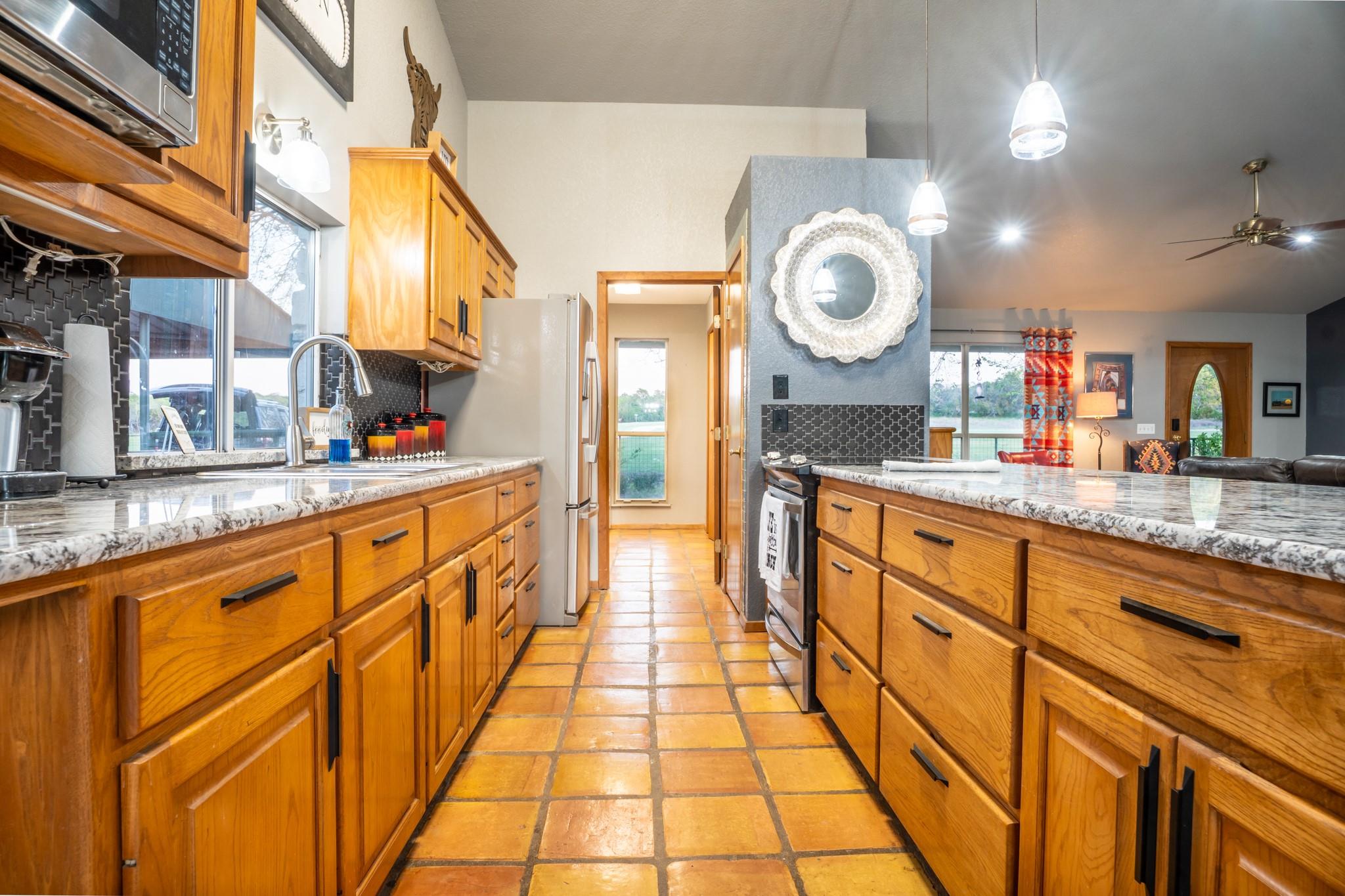 6234 S Fm 1174 Bertram TX 78605