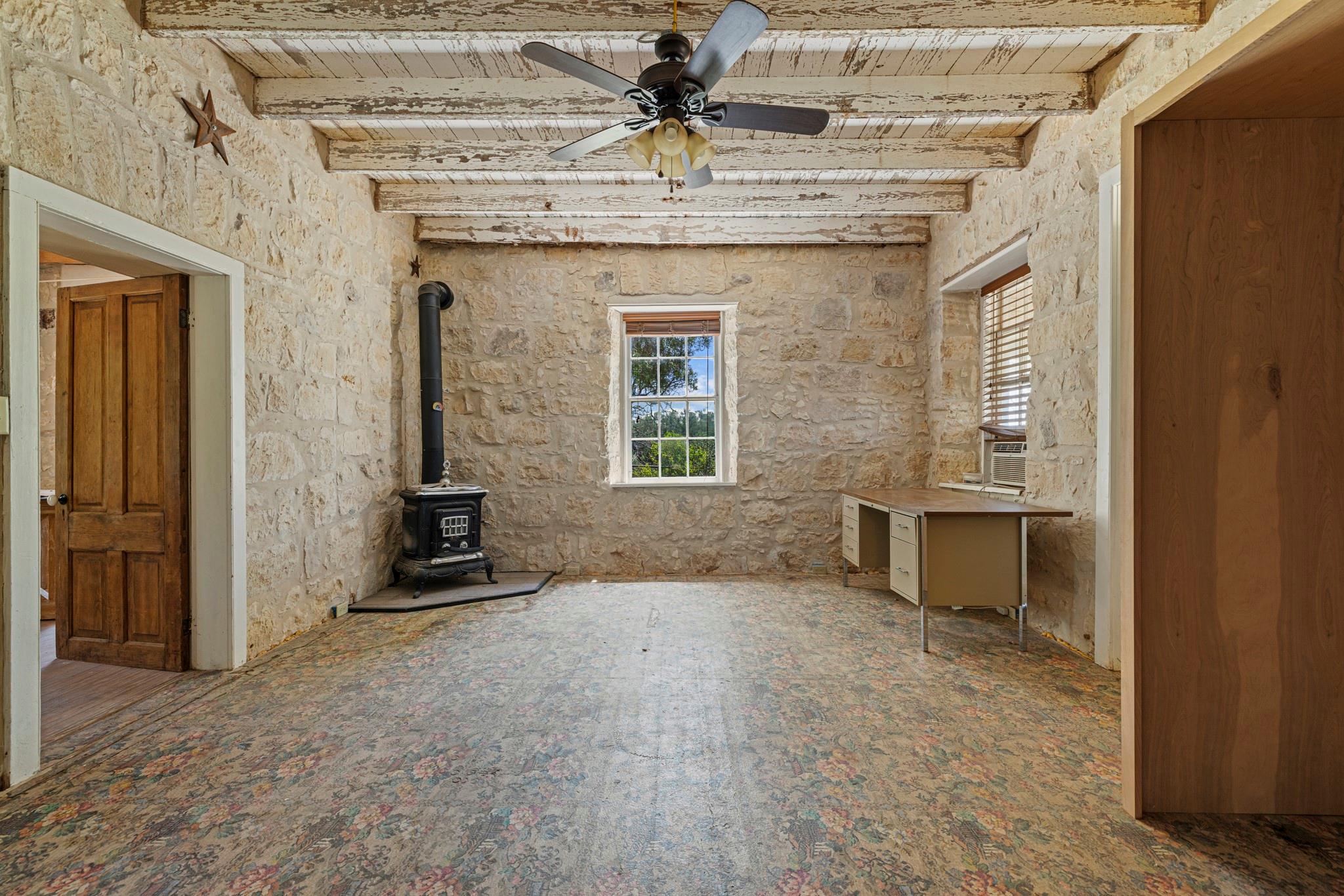 1825 Onion Creek Road Mason TX 78618