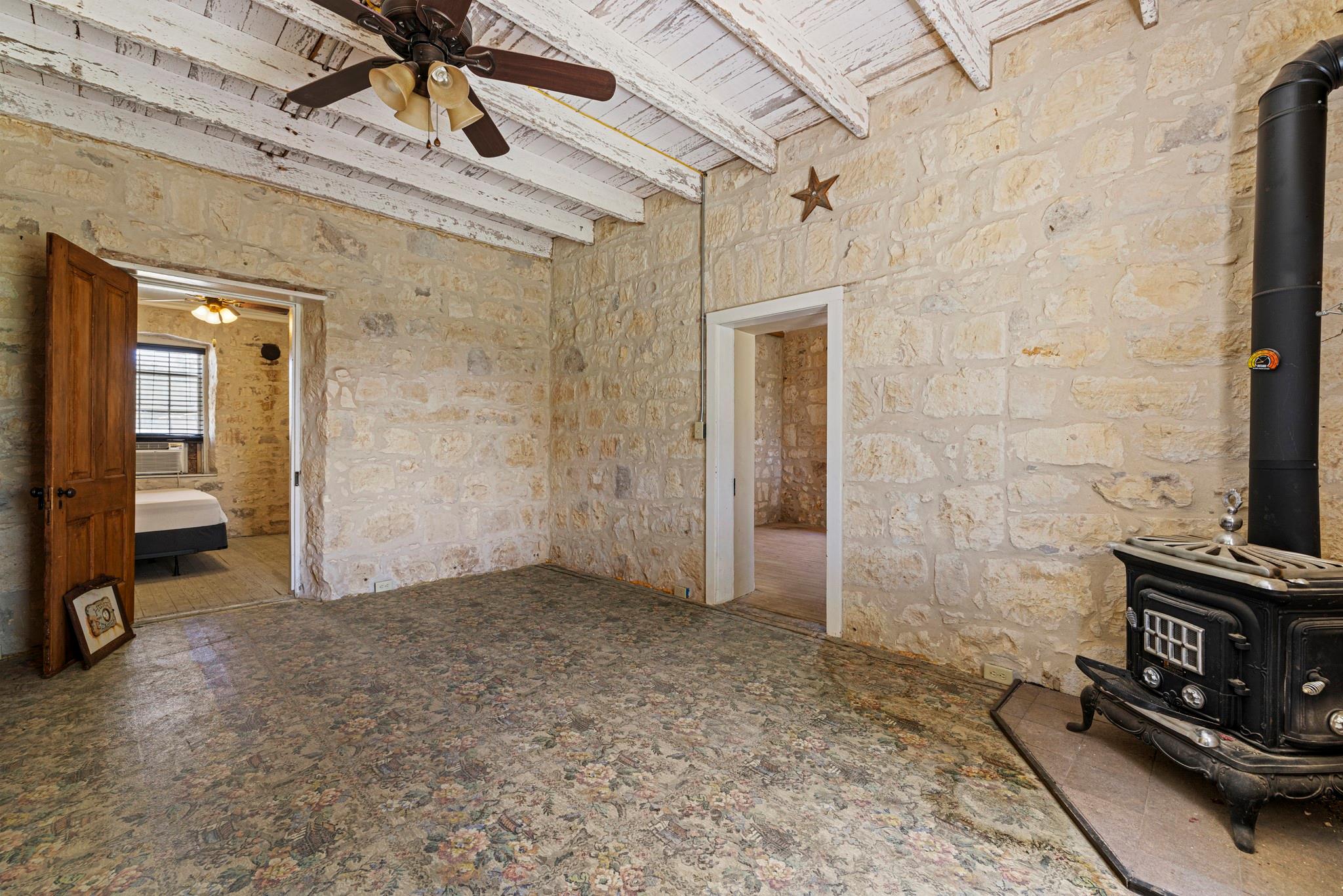 1825 Onion Creek Road Mason TX 78618